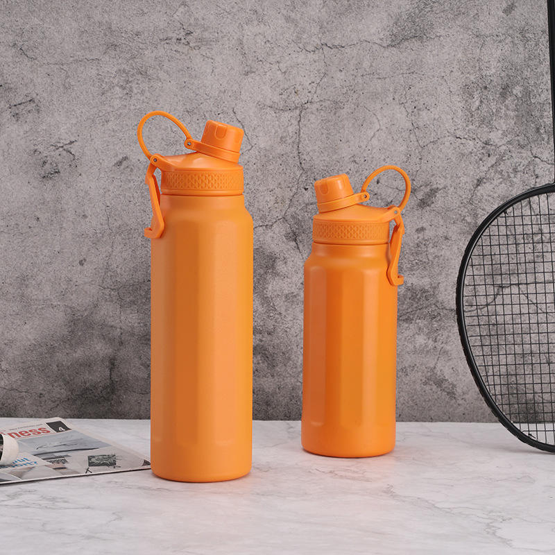 Stylish Metal Water Bottle - Image 2