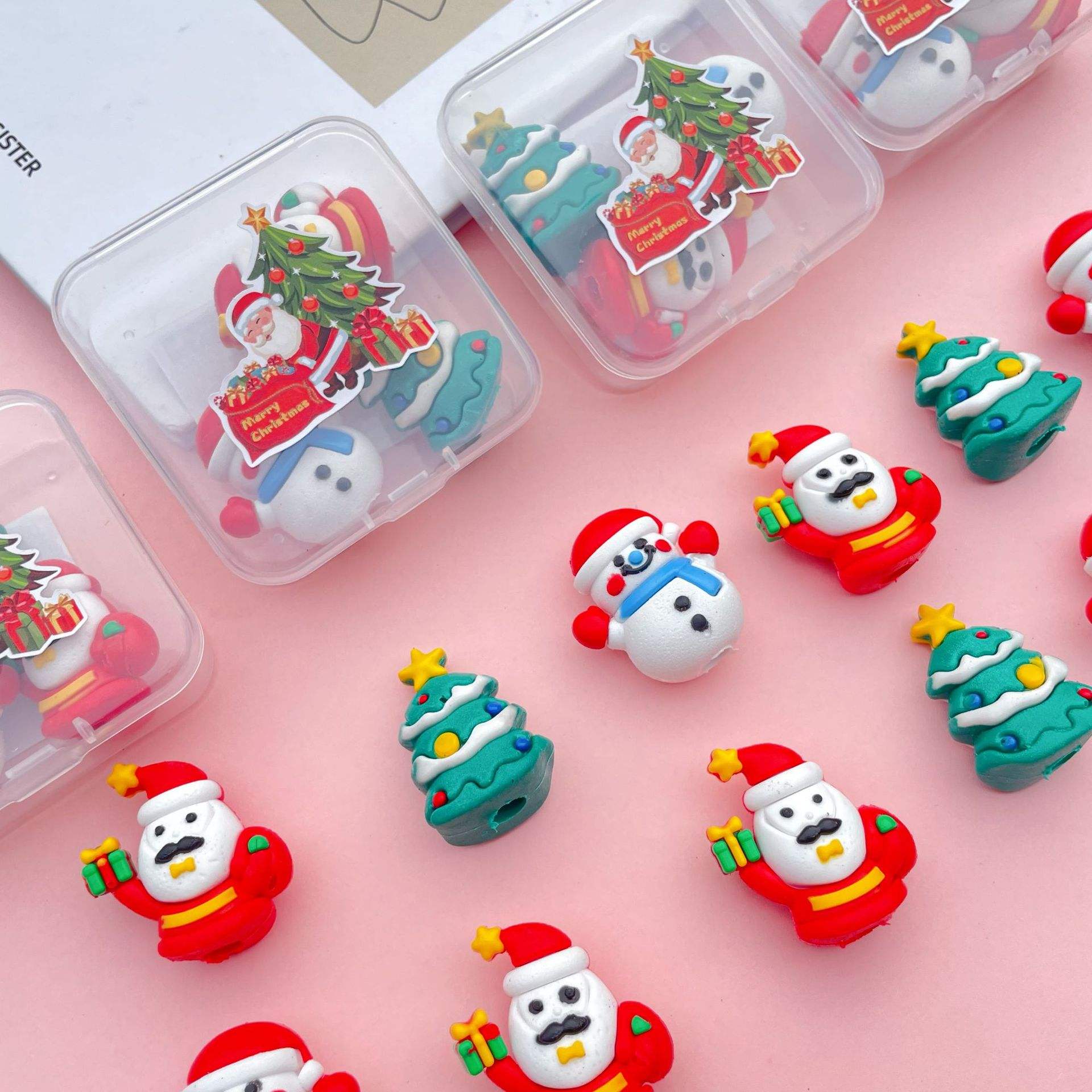 Christmas Eraser Box Cutello christmas-eraser-box 3