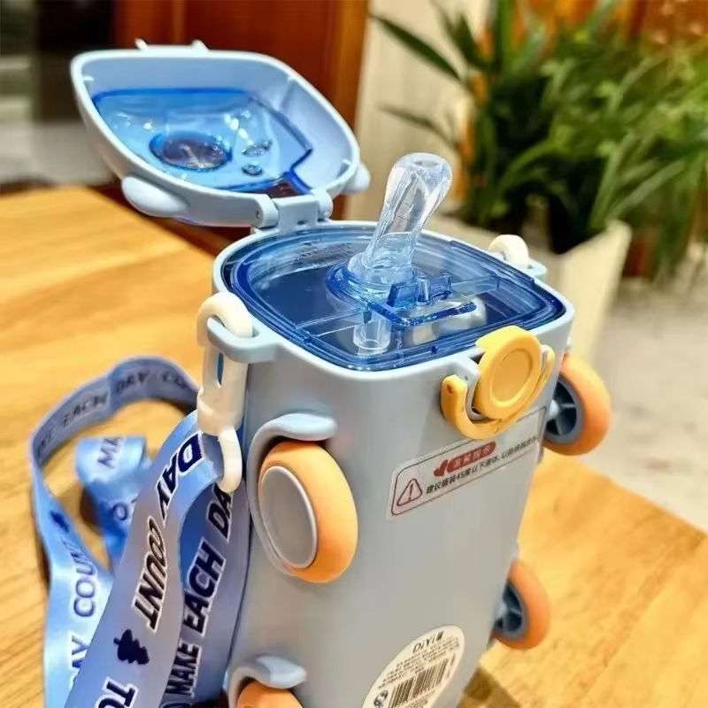 Bus Bottle Cutello bus-water-bottle 5