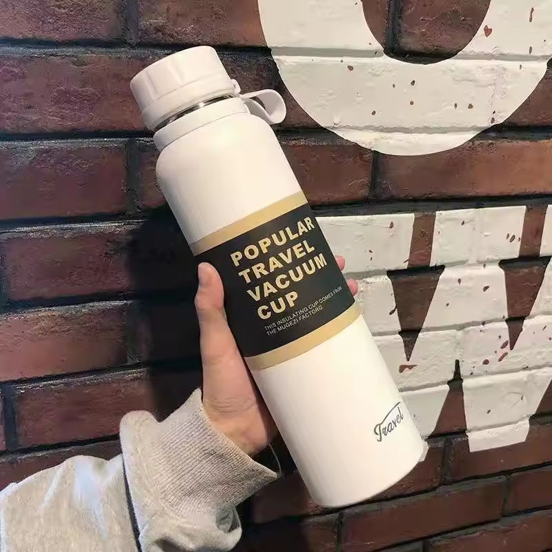 Travel Vaccum Bottle - Image 4